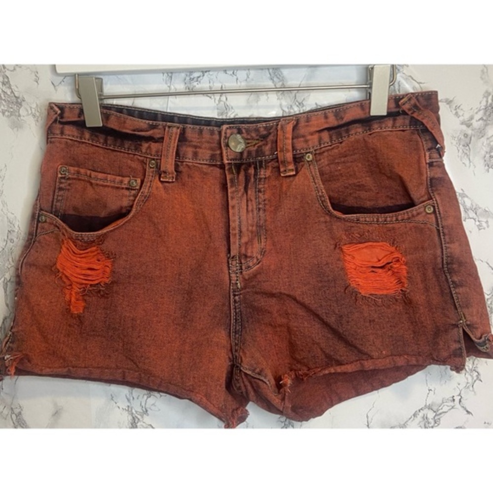Free‎ People Distressed Shorts Size 27